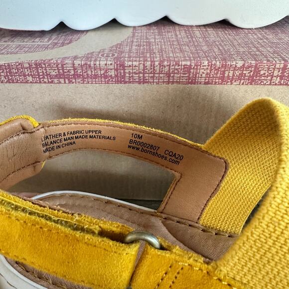 Yellow Sandals - Picture 5 of 6